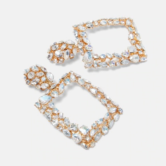 Vintage Inspired Sparkle Square Dangle Earrings - Picture 4 of 6